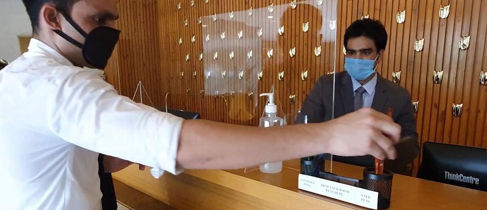 Golden Suites Gurgaon Inde Hotels Экстерьер фото