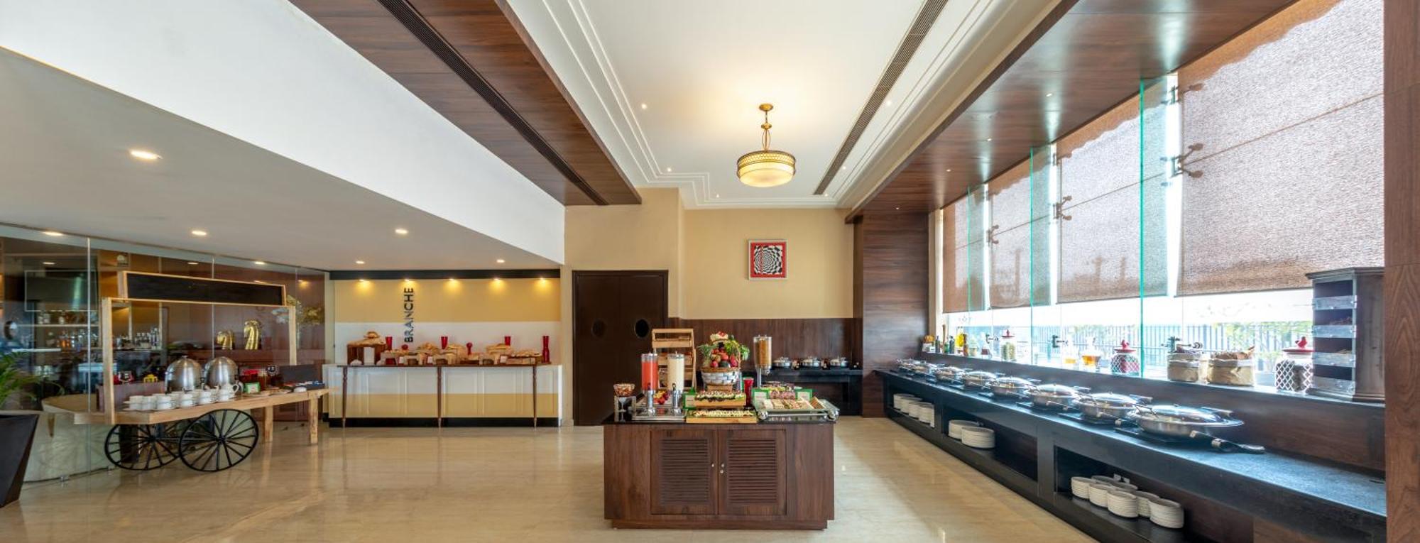Golden Suites Gurgaon Inde Hotels Экстерьер фото